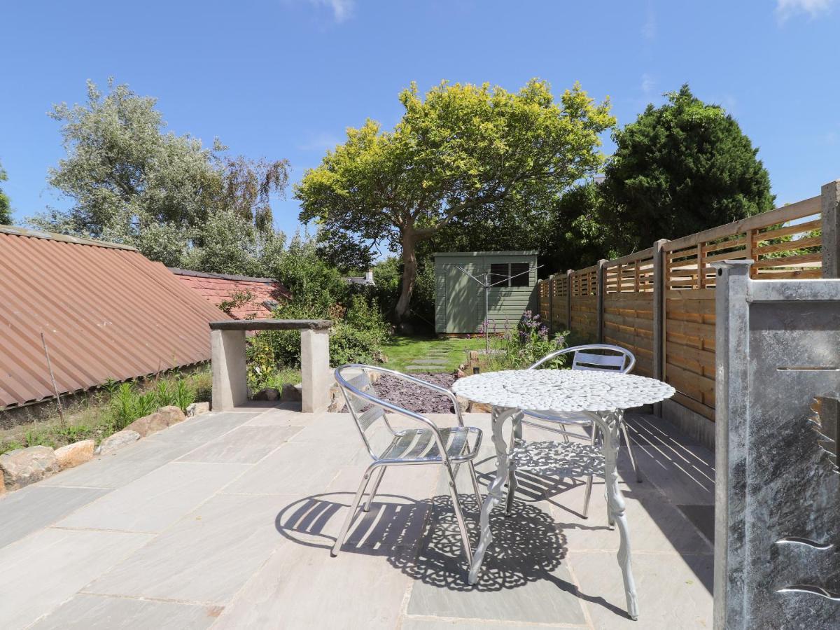 Morawel Fach Villa Newport  Exterior photo